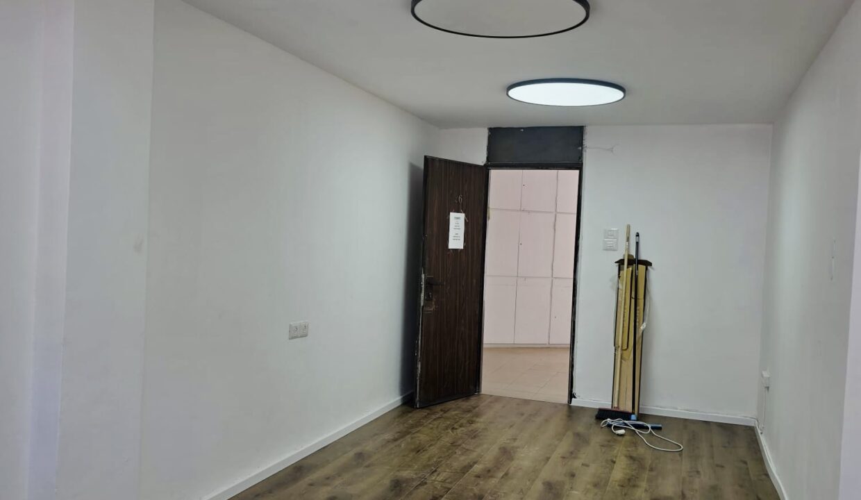 c9fb02d9-cb86-471f-909f-24999f51696d