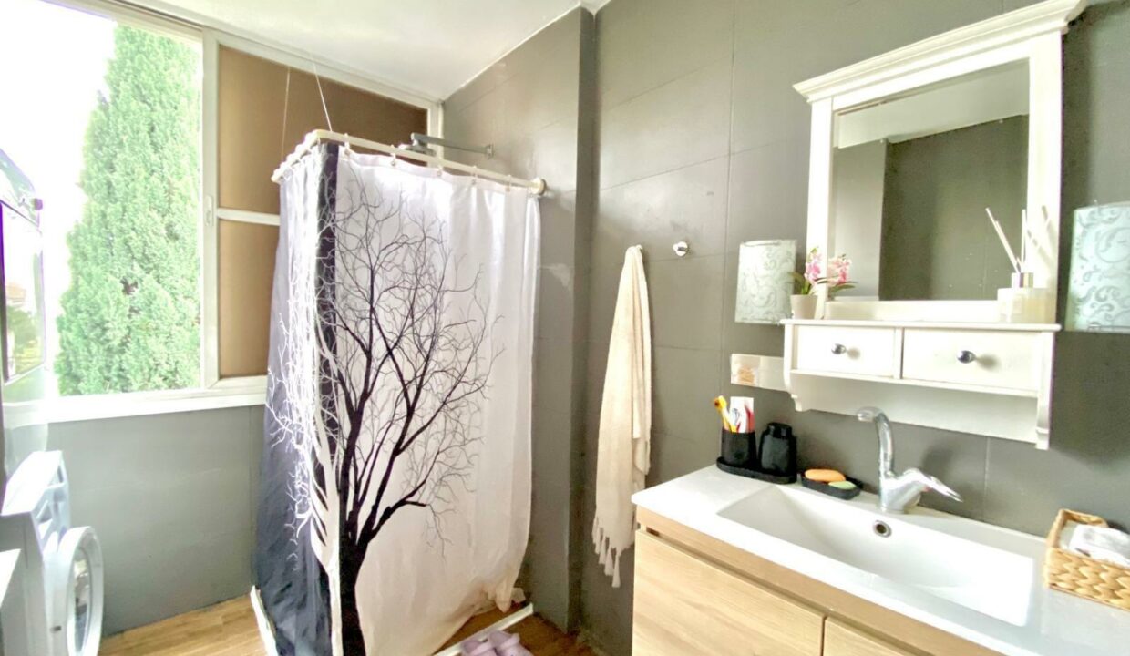 PHOTO-2025-03-24-21-12-19